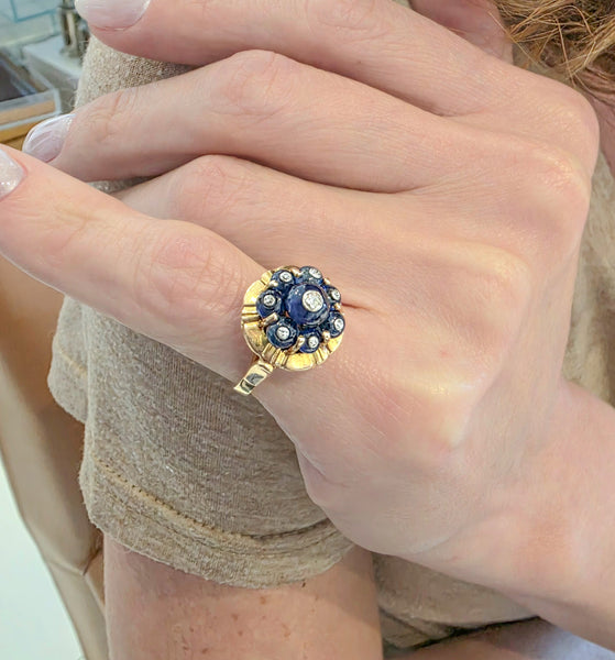 CARTIER PARIS 1960 Cocktail Ring In 18Kt Yellow Gold With Diamonds & Sapphires