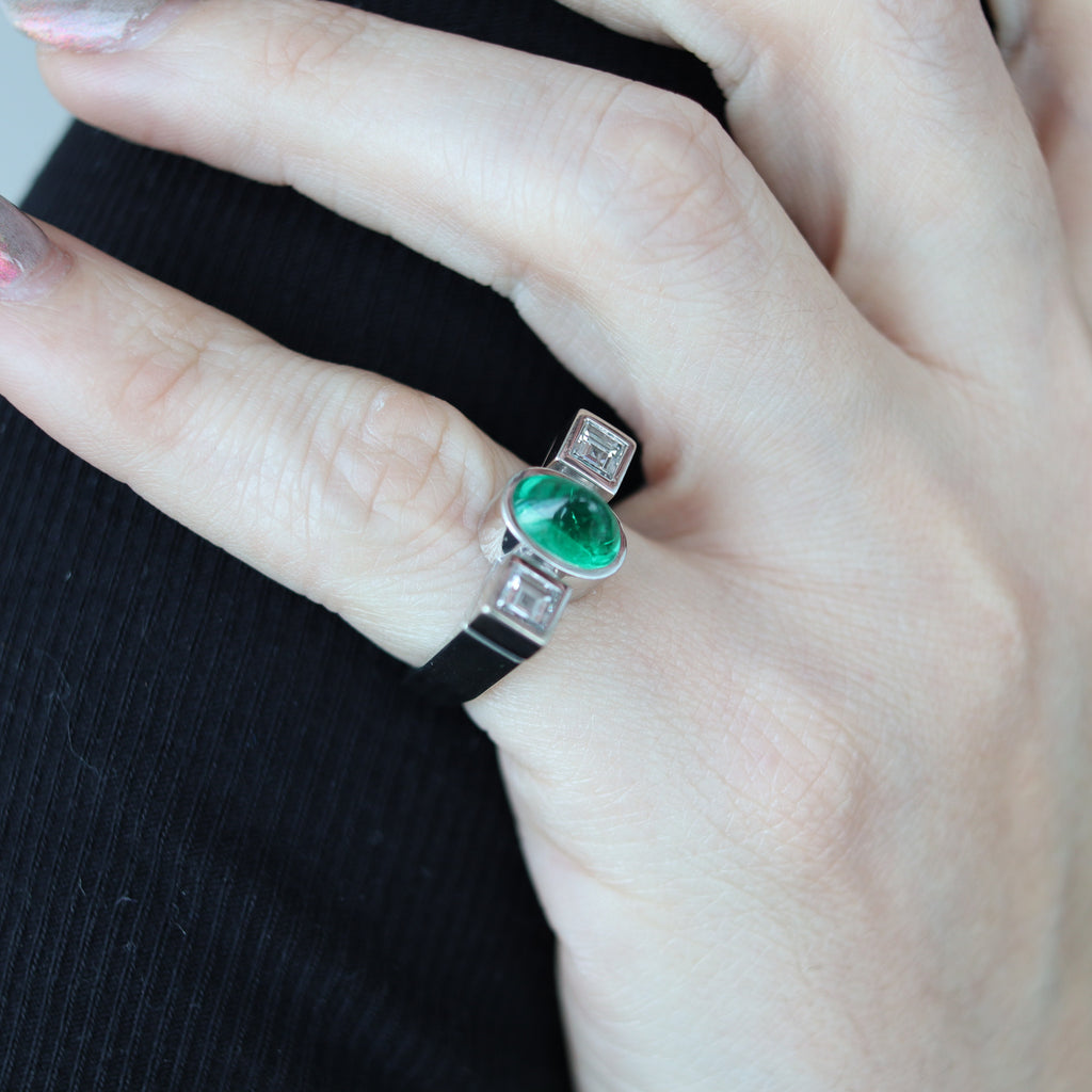 TRUDEL By Kurt Aepli Geometric Ring 18Kt Gold With 3.52 Ctw In Emerald ...