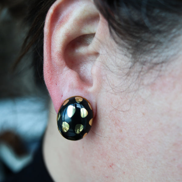 -Tiffany & Co 1979 Angela Cummings Black Jade Earrings With 18Kt Gold Polka Dots