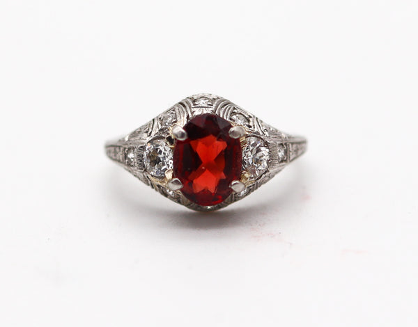 ART DECO 1925 Ring In .900 Platinum With 1.22 Cts In Diamonds And Red Garnet