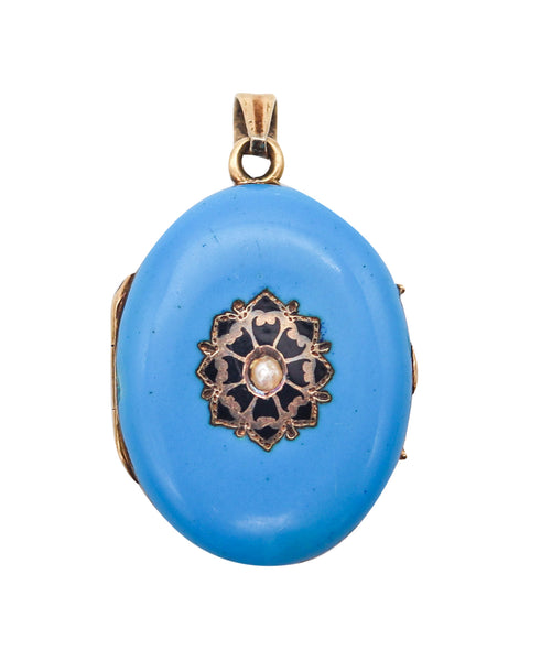 VICTORIAN 1880 England Blue Enameled Pendant Locked In 14Kt Yellow Gold