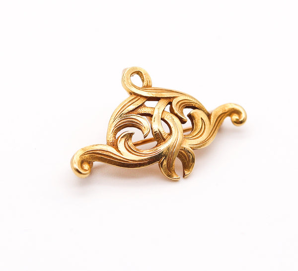 TIFFANY & CO. 1900 Art Nouveau Brooch With Scrolls In 18Kt Yellow Gold