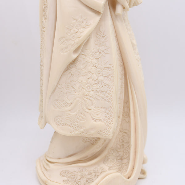 DOHAKU Tokyo School Meiji 1890 Carved Okimono Of Bijin Standing Draped Figure
