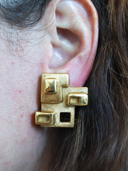 BURLE MARX 1970 Geometric Pair Of Clips-On Earrings In Solid 18Kt Yellow Gold