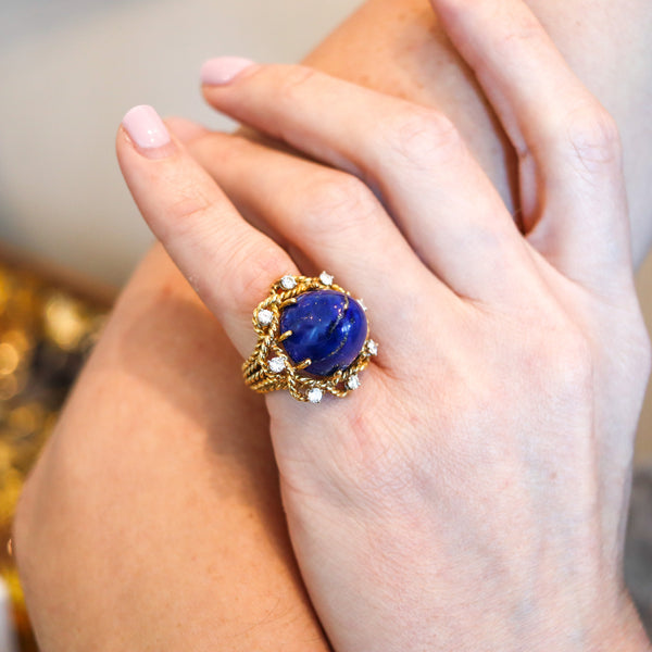 RETRO MODERN 1960 Cocktail Ring In 18Kt Yellow Gold With Lapis And Diamonds