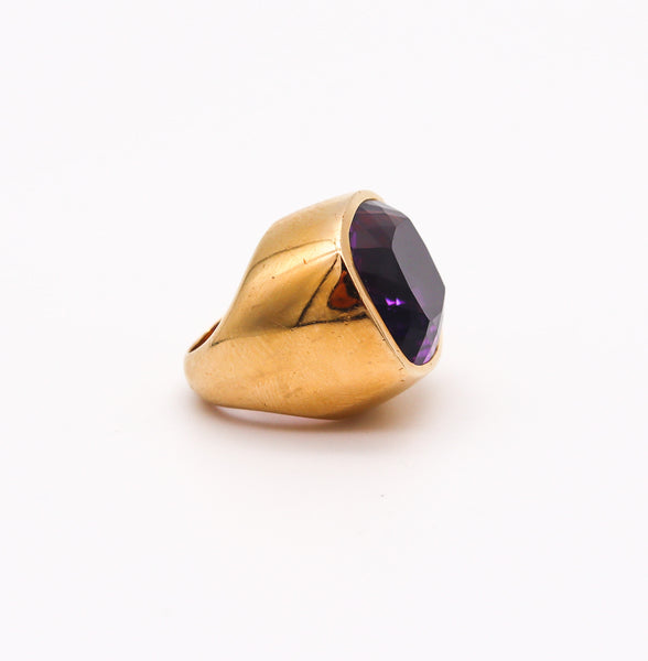 MARCHAK Paris 1970 Cocktail Ring In 18Kt Yellow Gold With 41.51 Cts Amethyst