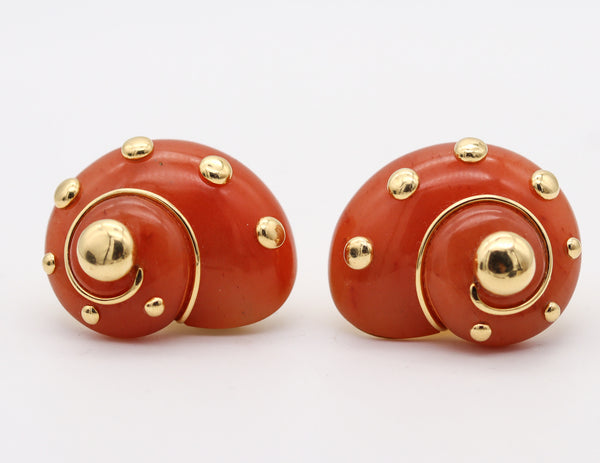 -Verdura Milan Dots Clip Earrings In 18Kt Yellow Gold With Carved Agate