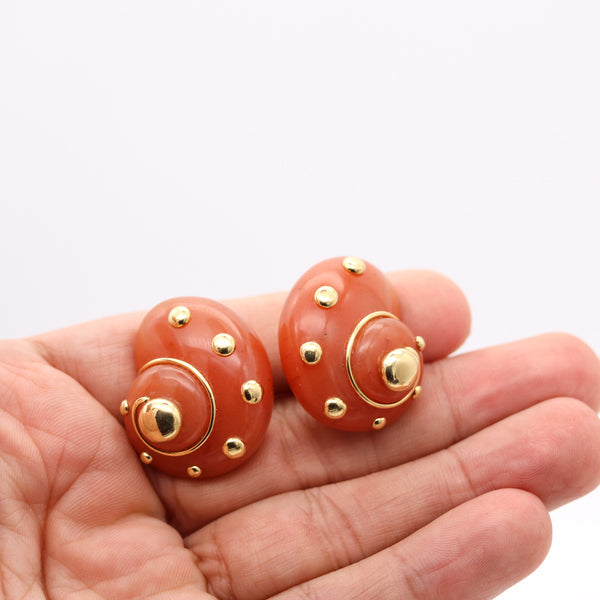 -Verdura Milan Dots Clip Earrings In 18Kt Yellow Gold With Carved Agate