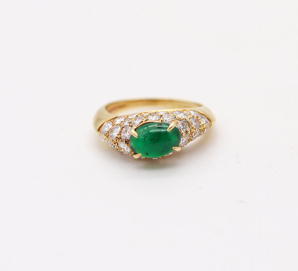 VAN CLEEF & ARPELS Cocktail Ring In 18Kt Yellow Gold 3.52 Cwt Emerald & Diamonds