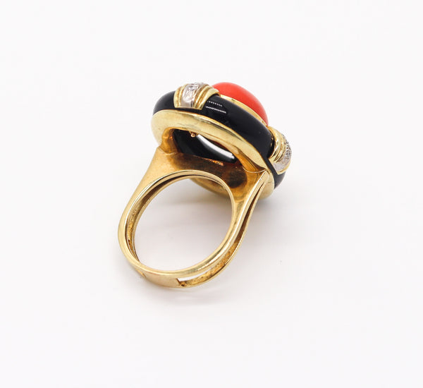 ITALIAN 1970 Retro Modern Cocktail Ring In 18Kt Gold With Coral Diamonds & Onyx