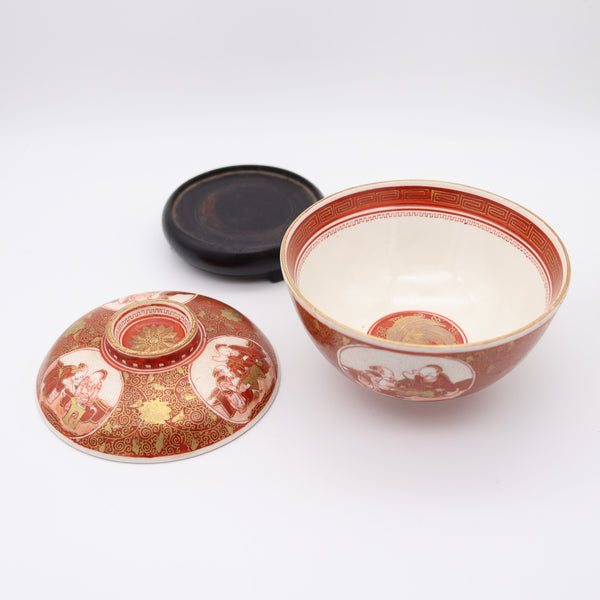 JAPAN Meiji 19th Century Kutani Ware Bowls With Red Decoration & Gold Accents