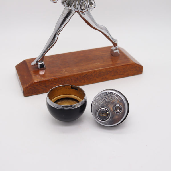 RONSON 1935 Machine Age Pudding Bearer Ballerina With Baby Ronde-Light Lighter