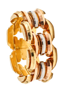 -Italian 1934 Art Deco Geometric Faceted Bracelet In Three Colors Of 18Kt Gold