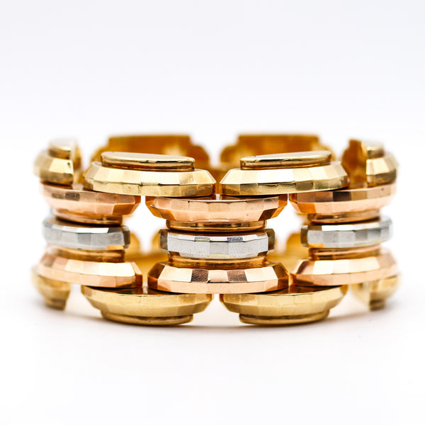 -Italian 1934 Art Deco Geometric Faceted Bracelet In Three Colors Of 18Kt Gold