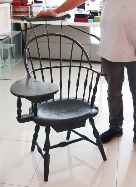 WINDSOR CHAIR 1800's Sack-Back American Early 19th Century In Wood With Trays