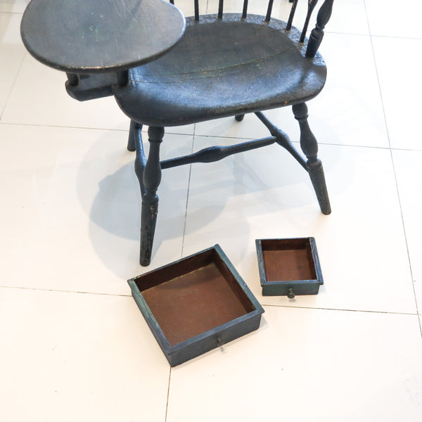 WINDSOR CHAIR 1800's Sack-Back American Early 19th Century In Wood With Trays