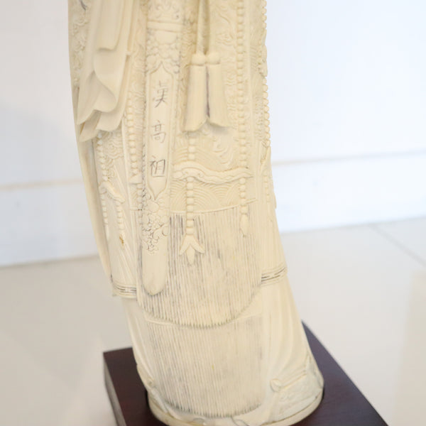 QING DYNASTY 1875 Antique Carved Sculptural Figure of Sage Confucius