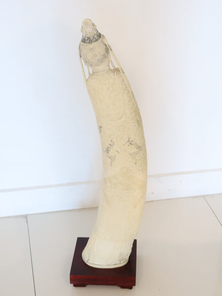 QING DYNASTY 1875 Antique Carved Sculptural Figure of Sage Confucius