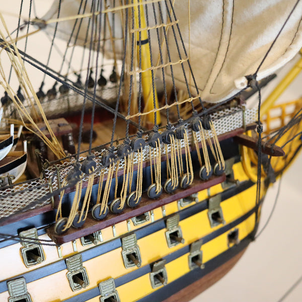 HMS VICTORY Royal Navy Model Scale Warship In Wood Trafalgar Admiral Nelson