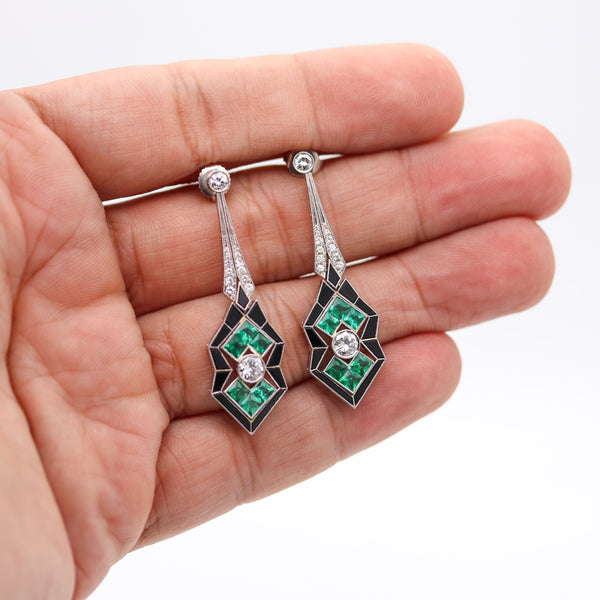 -Art Deco 1930 Dangle Earrings In Platinum With 10.52 Ctw In Diamonds And Emeralds