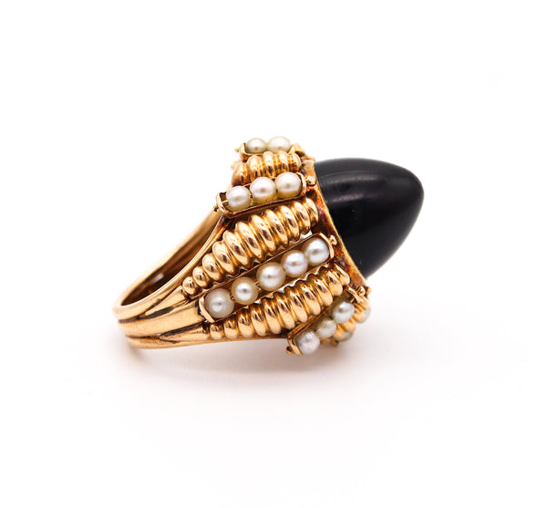 MID CENTURY 1960 Italian Modernist Cluster Ring In 18Kt Yellow Gold With Pearls And Onyx