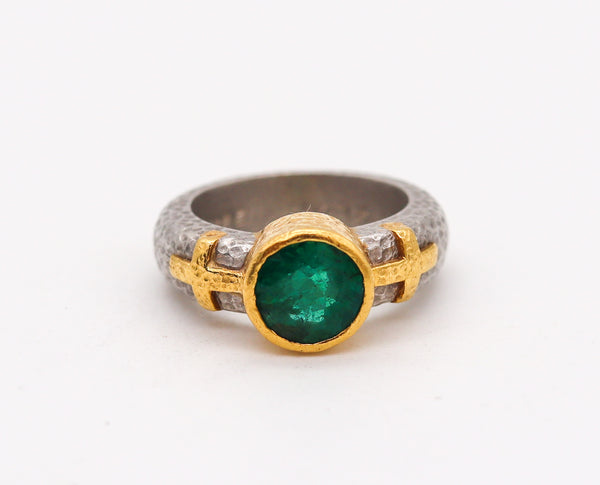 -Wendy Walker 1995 Hammered Ring In Platinum And 22Kt Gold With 1.45 Cts Emerald
