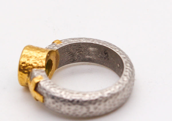 -Wendy Walker 1995 Hammered Ring In Platinum And 22Kt Gold With 1.45 Cts Emerald