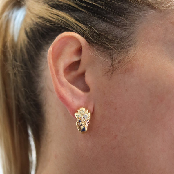 -Chaumet Paris 1970 Diamonds Modernist Hoops Earrings In 18Kt Yellow Gold