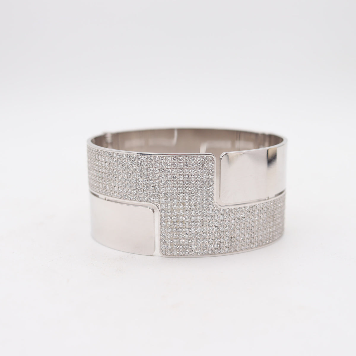 DINH VAN Paris Ultra Modernist Geometric Bracelet 18Kt Gold With 10.74 ...