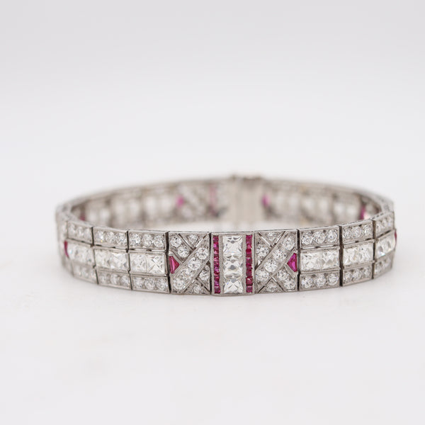 ART-DECO 1925 Platinum Bracelet With 21.66 Cwt. In French Cut Diamonds & Rubies