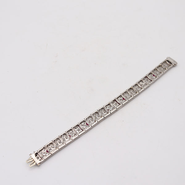 ART-DECO 1925 Platinum Bracelet With 21.66 Cwt. In French Cut Diamonds & Rubies