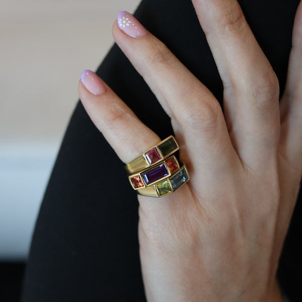 TIFFANY & CO. 1980 Paloma Picasso Geometric Ring In 18Kt Gold With Amethyst & Garnet