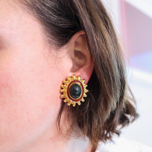 -Elizabeth Gage 1989 London Enameled Egyptian Clips Earrings In 18Kt Gold With Jade