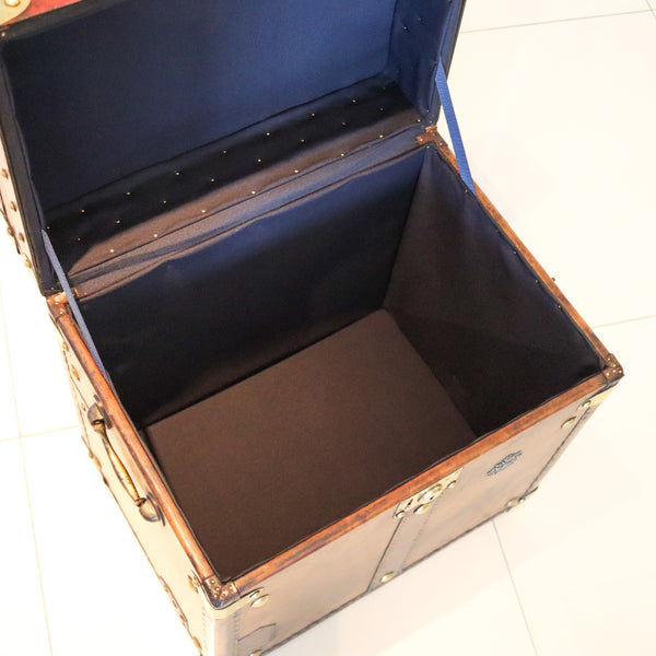+England 1900 Victorian Historical Pair Of Army Officer Travel Chests In Leather And Bronze