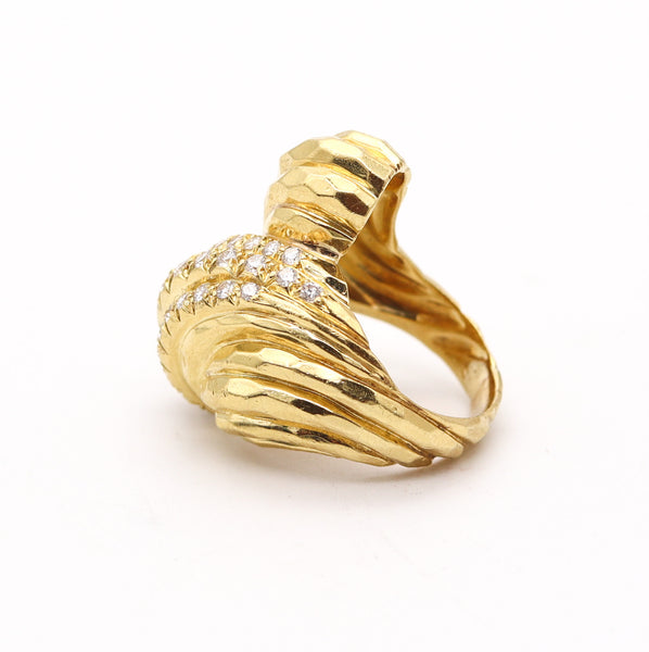 HENRY DUNAY New York Cocktail Ring In Solid 18Kt Yellow Gold With VS Diamonds