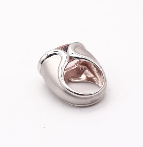 MUNSTEINER Cut Sculptural Ring In  18Kt White Gold With 28.85 Cts Morganite