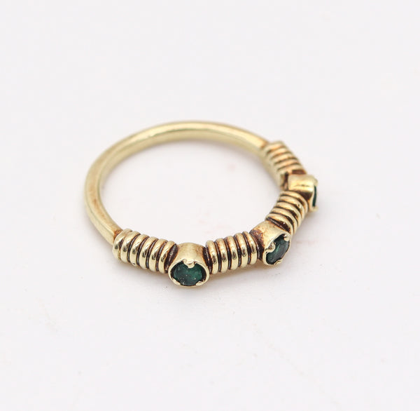 TWISTED WIRES Band Ring In 18Kt Yellow Gold With Three Green Emeralds