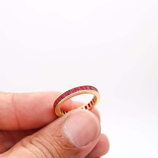 ETERNITY Ring Band In 18Kt Yellow Gold With 2.97 Ctw In Vivid Red Rubies