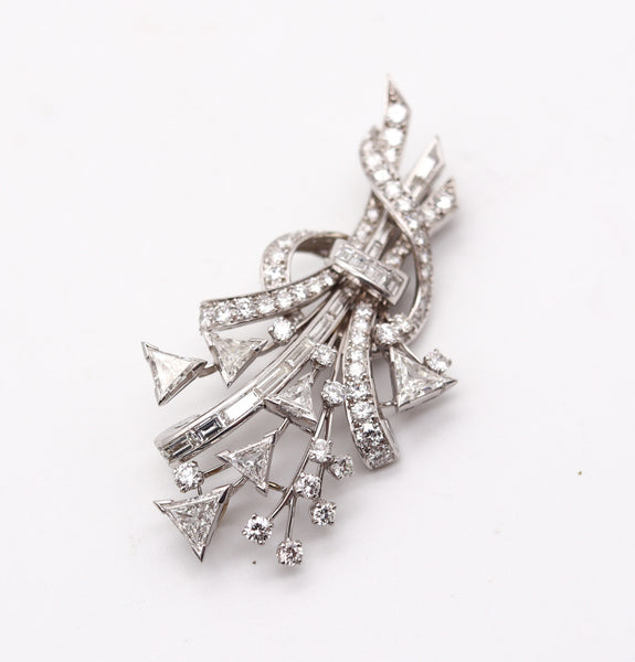 ART DECO 1940 Pendant-Brooch In Solid Platinum With 7.52 Ctw In VS Diamonds