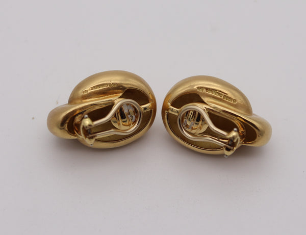 ANGELA CUMMINGS 1985 Geometric Bold Clips Earrings In Brushed 18Kt Yellow Gold