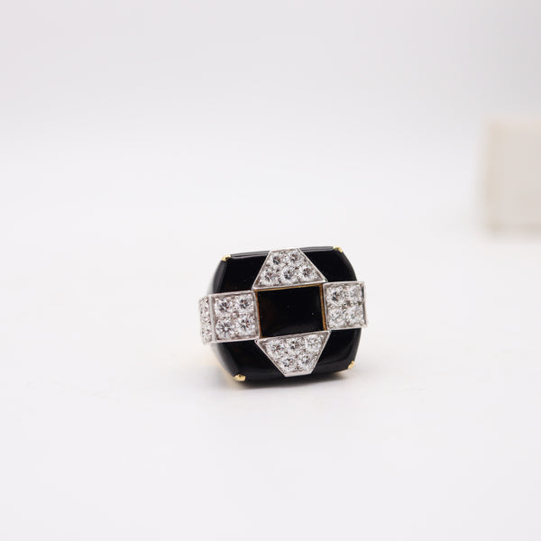 DAVID WEBB Black Enameled Cocktail Ring In 18Kt Gold With 3.96 Cwt. VVS Diamonds