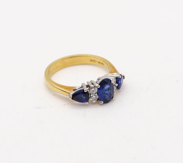 -Three Stone Setting Ring In 18Kt Gold With 1.87 Ctw In Sapphires And Diamonds