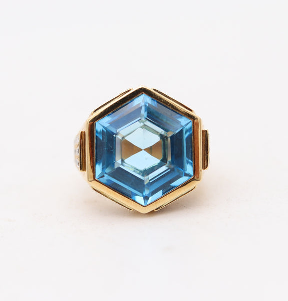 MARINA B. Hexagonal Exi Cocktail Ring In 18Kt Gold With Cwt. Topaz & VS Diamonds