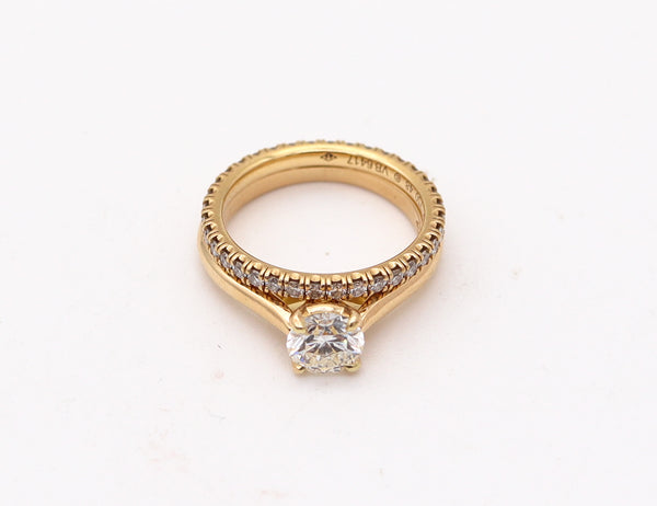 CARTIER Paris Gia Certified Rings Set In 18Kt Gold With 1.10 Cts H VS Diamonds
