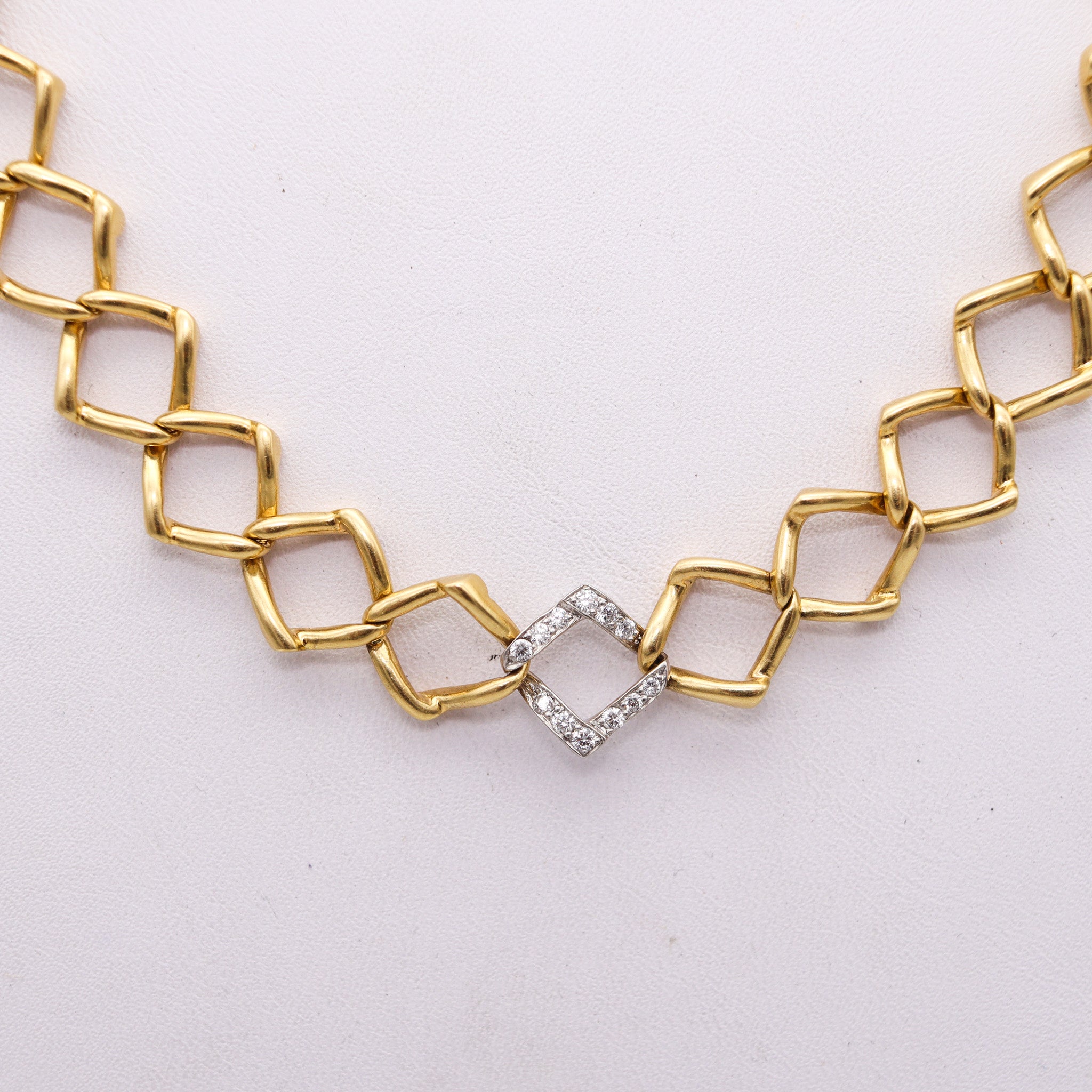 TIFFANY & CO. 1981 By Paloma Picasso Necklace In 18Kt Gold