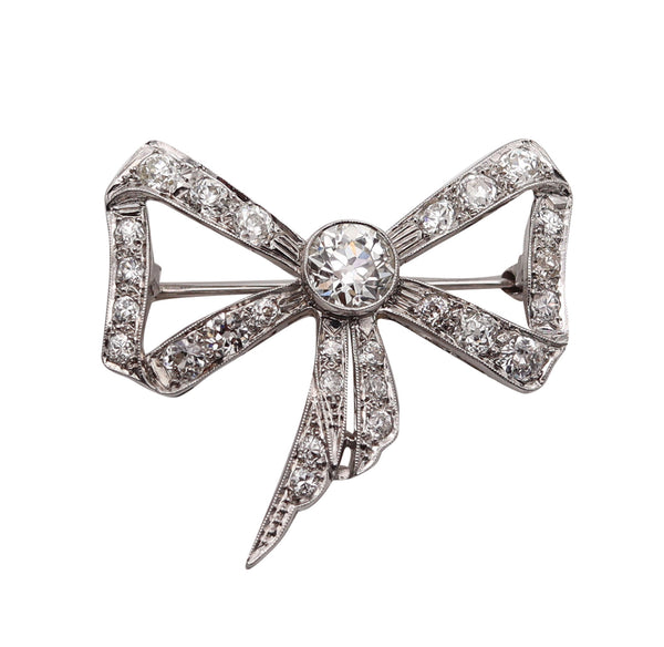 -Edwardian 1905 Belle Epoque Bow Brooch In platinum With 3.35 Ctw In Diamonds