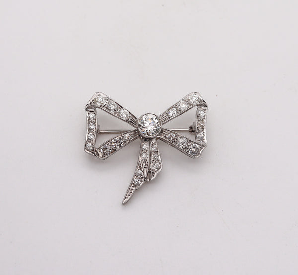 -Edwardian 1905 Belle Epoque Bow Brooch In platinum With 3.35 Ctw In Diamonds