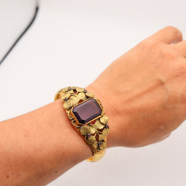 W & S BLACKINGTON 1900 Art-Nouveau Gilt Foliage Bangle Bracelet With Amethysts