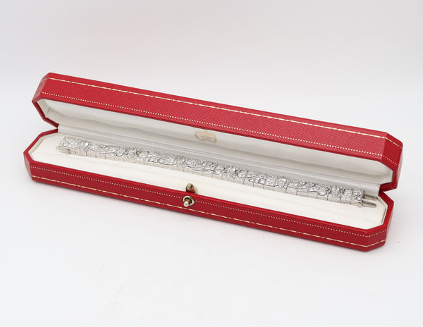 CARTIER 1930 Art Deco Platinum Bracelet With 18.30 Cwt. Of VS Diamonds In Box