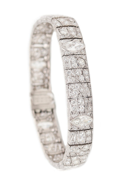 CARTIER 1930 Art Deco Platinum Bracelet With 18.30 Cwt. Of VS Diamonds In Box